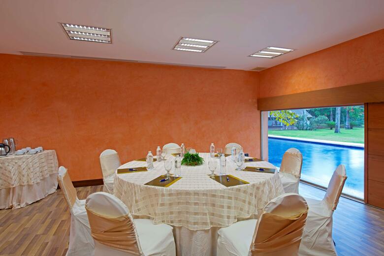 Hotel Barcel� B�varo Beach Adults Only All Inclusive