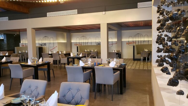 Hotel Grand Bvaro Princess All Suites Resort, Spa & Casino