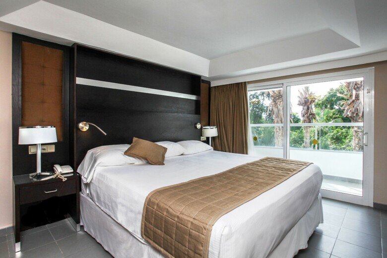 Hotel Riu Naiboa