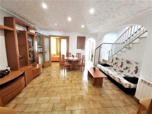 Villa Dorada Casa En Primera Linea de Playa En Blanes