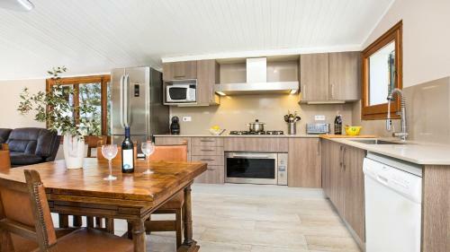 Brugarol Villa Sleeps 6 With Air Con And Wifi