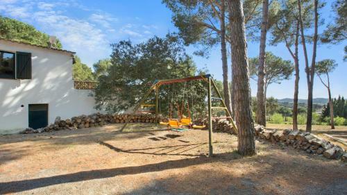 Brugarol Villa Sleeps 6 With Air Con And Wifi