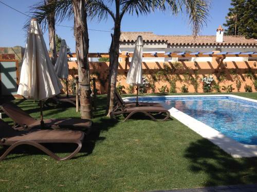 Casa Familiar Cerca de La Playa Con Piscina Compartida