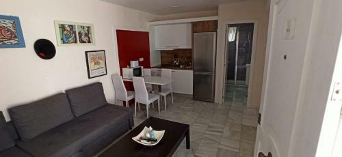 Apartamento Attic Veedor 19 Days And Many Nights