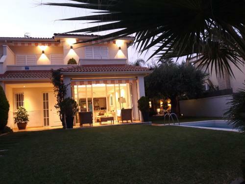 Elegant Villa In Calafell With Swimming Pool