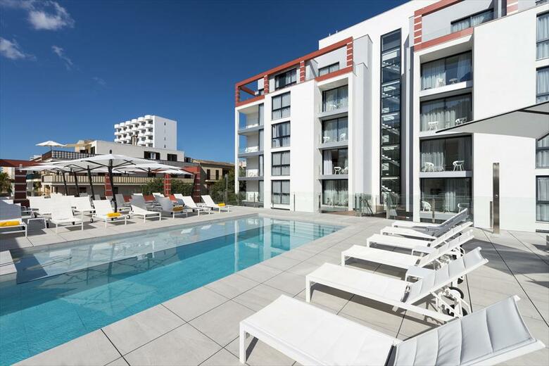 Hotel Kyrat Amarac Suites