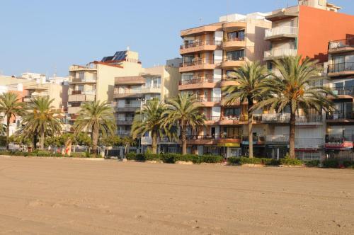 Apartamento Villa Service - Lindamar 1� 1�