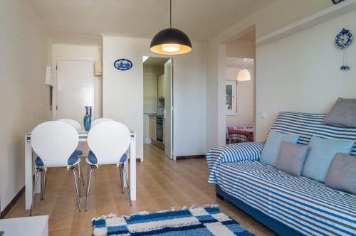 Calella de Palafrugell Apartment Sleeps 4