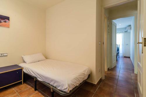 Calella de Palafrugell Apartment Sleeps 4 Air Con