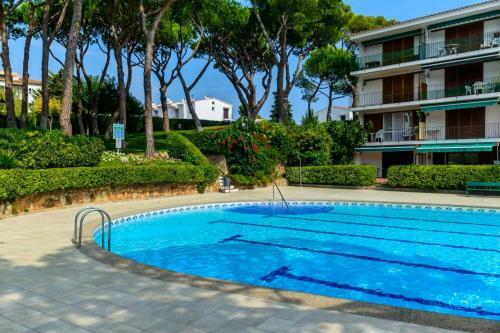 Calella de Palafrugell Apartment Sleeps 4 Pool