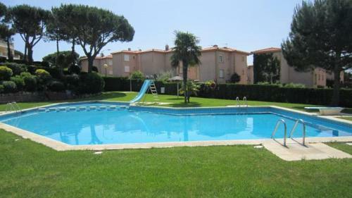 Calella de Palafrugell Holiday Home Sleeps 8 With Pool