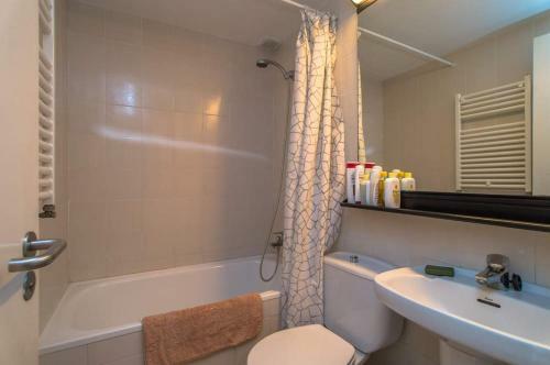 Calella de Palafrugell Holiday Home Sleeps 6 With Pool