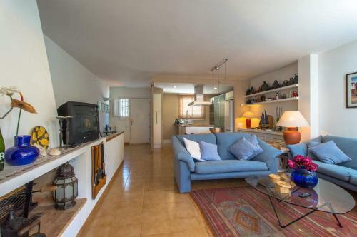 Calella de Palafrugell Holiday Home Sleeps 6 With Pool