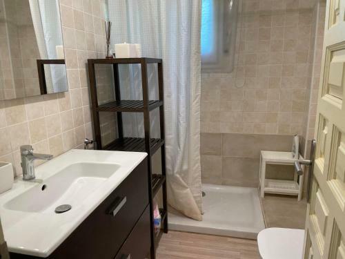 Apartment In Calella de Palafrugell Sleeps 6 With Pool