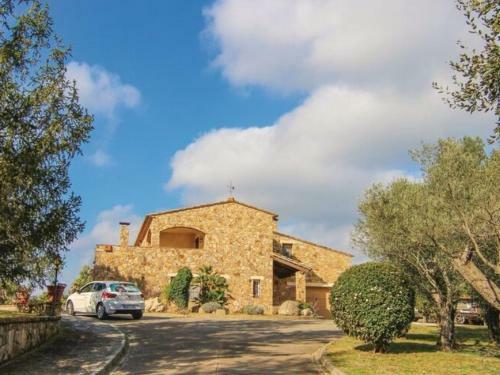 Inviting Villa In Calonge With Private Pool