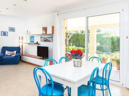 Holiday Home Pelach