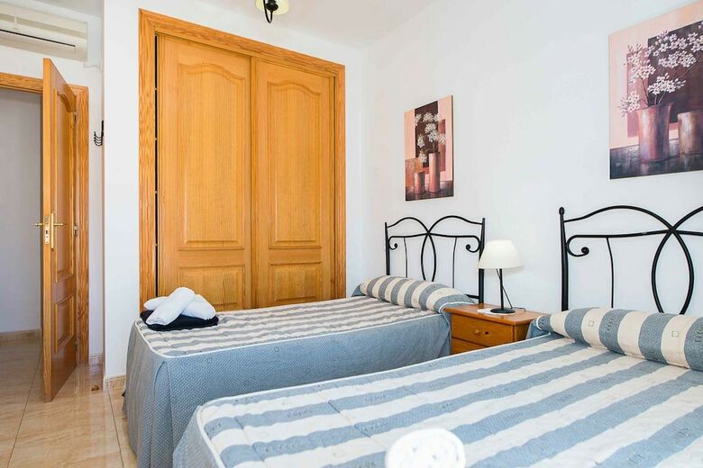 Villa Adoracion