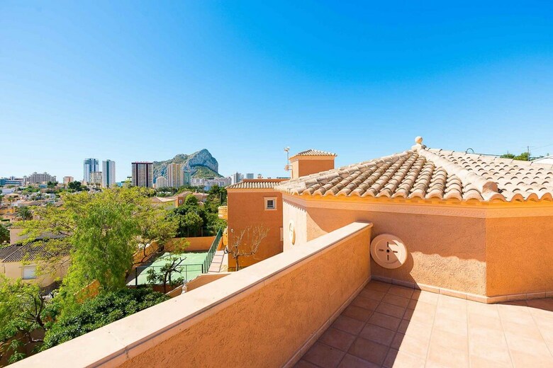 Villa Adoracion