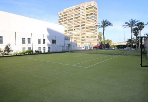 Calpe Apartment Sleeps 5 Pool Air Con T792159