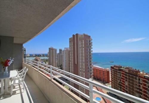 Calpe Apartment Sleeps 5 Pool Air Con T792159