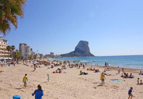Calpe Villa Sleeps 7 With Pool Air Con And Wifi