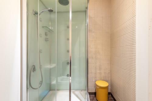 Hostal Happy At Chiado
