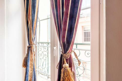 Hostal Happy At Chiado