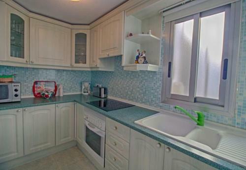 Calpe Apartment Sleeps 4 Air Con T792157