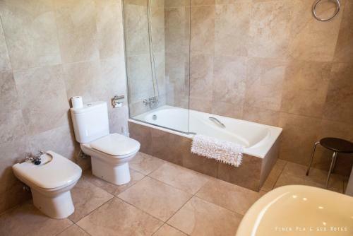 Villa Ses Rotes With Pool In Mallorca