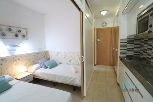 Apartamento Internacional Cambrils, Climatizado Y Con Piscina
