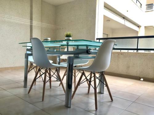 Apartamento Edif. Regata, Piscina, 2� Linea de Playa - 122b