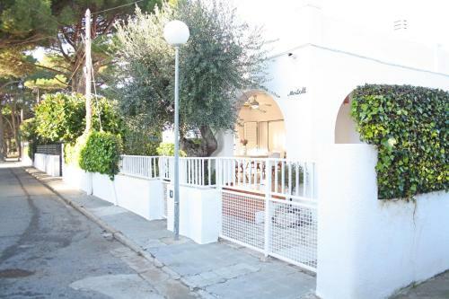Meritxell Seafront Villa