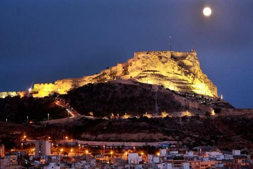 Alicante Sunbeach Chalet