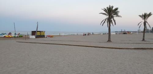 Alicante Sunbeach Chalet
