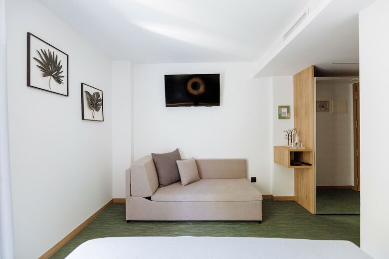 Hotel Ecos Del Sella