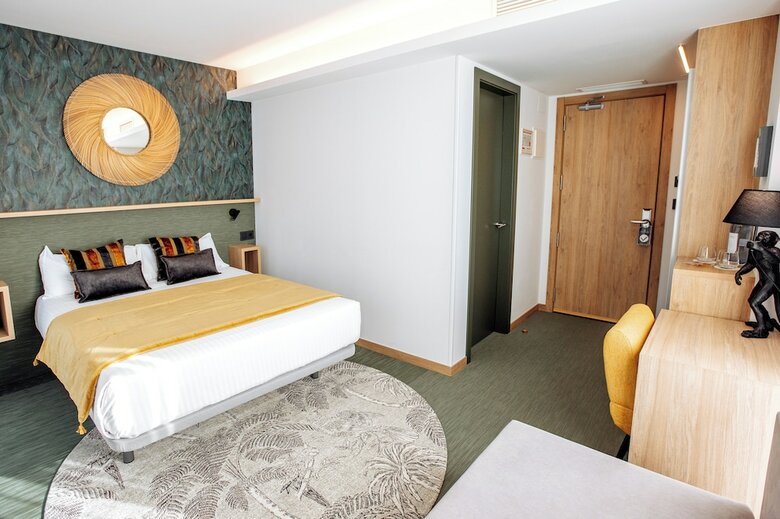 Hotel Ecos Del Sella