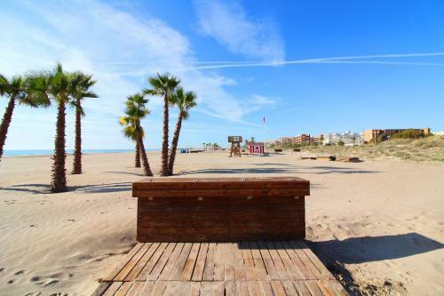 Apartamento Con Piscina Y Terraza En Canet Playa