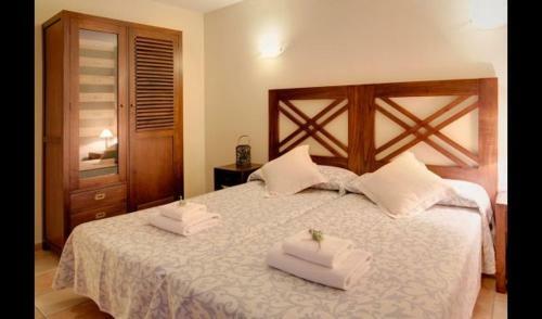 Apartment In Capmany Sleeps 5 With Pool And Air Con