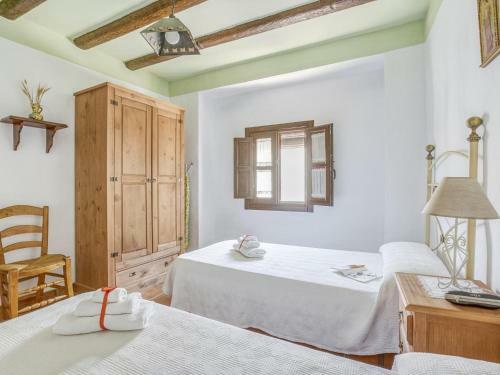 Comfy Holiday Home In Carcabuey With Patio