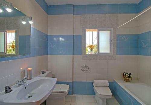 La Fustera Villa Sleeps 13 Pool Air Con Wifi