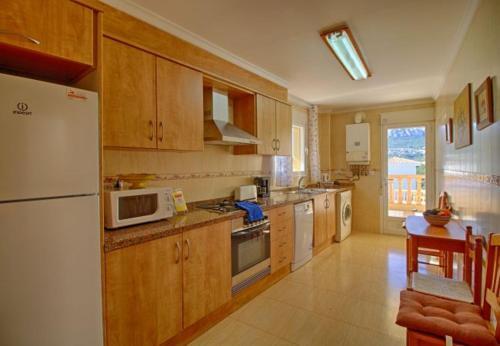 Casas de Torrat Villa Sleeps 9 Pool Air Con Wifi