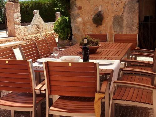 Beautiful Rustic Mallorcan House With Private Pool Near Cas Concos