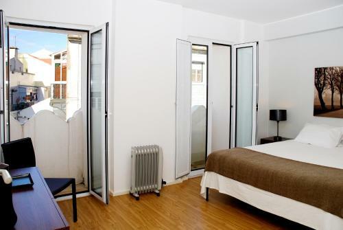 Lisbon Inside Connect - Castelo Apartments
