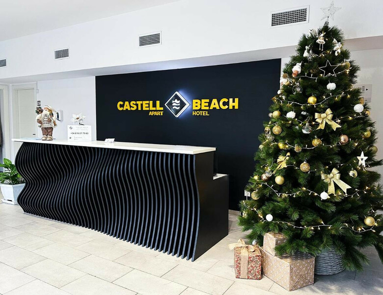 Castell Beach Aparthotel
