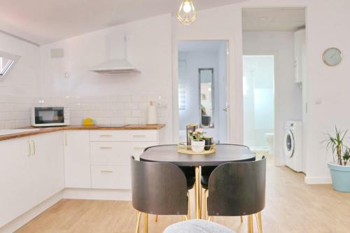 Chalet Vacacional Con Piscina Y Porche