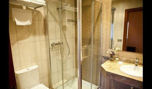 Ca L'almar Villa Sleeps 16 With Pool And Air Con