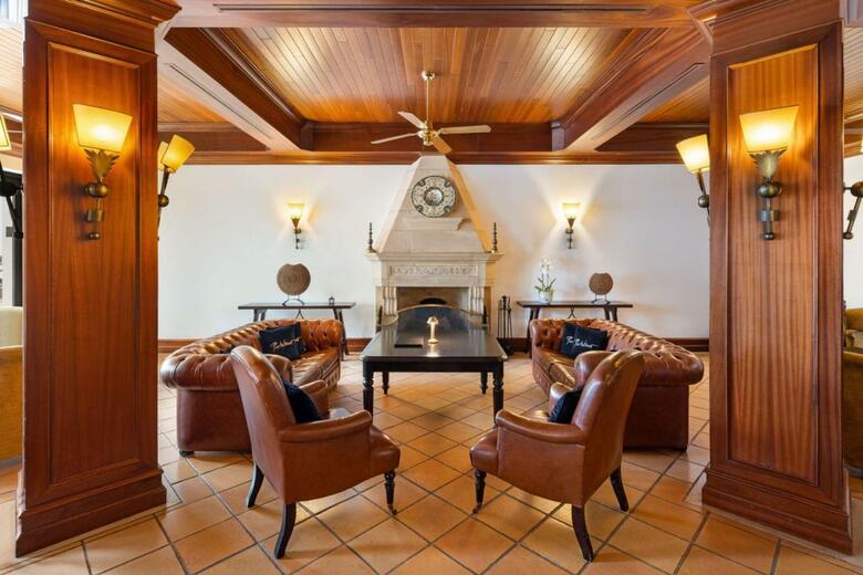 Hotel Pine Cliffs Residence