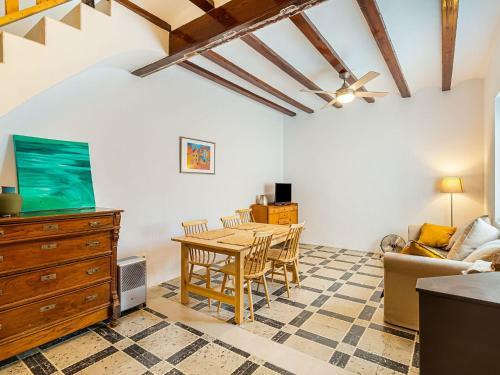 Cheerful Holiday Home In Cullera Near River