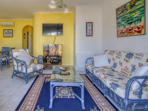 Apartment Almadrava Sol