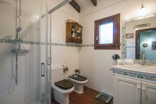 Santa Lucia Villa Sleeps 6 With Pool And Wifi